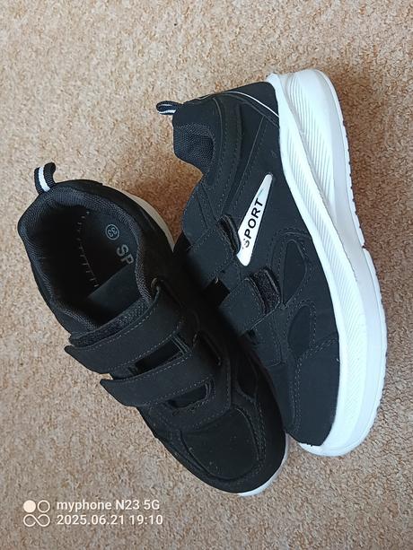 Tenisky černé "sport" vel."33", 33