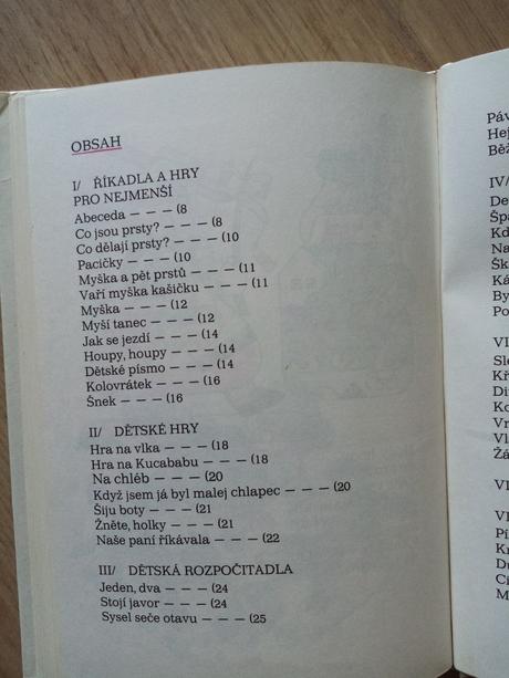 Kniha - říkej si a hraj, 