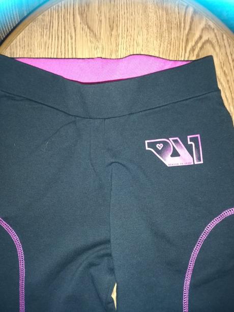 Tepláky dívčí vel. 134/140., 134