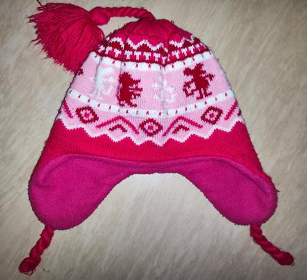 Teplá čepice cca 128 - 146, 140