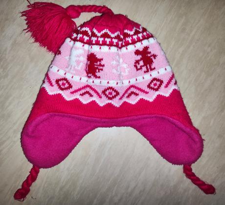 Teplá čepice cca 128 - 146, 140