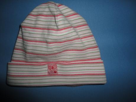 Krásná i pro vrstvení, čepička z tcm, vel. 46-48, tcm,80