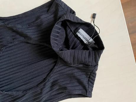 Nové trikové šaty s výkrojem, vel xs/s, pretty lit, xs