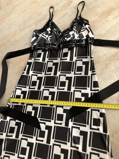 Černobílé byznys šaty vel.s 36 krajka mašle kostka, s