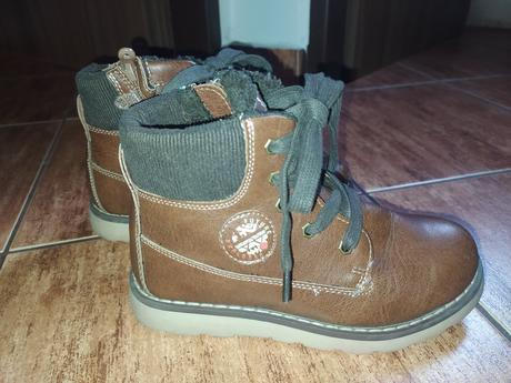 Zimní boty, baťa,30