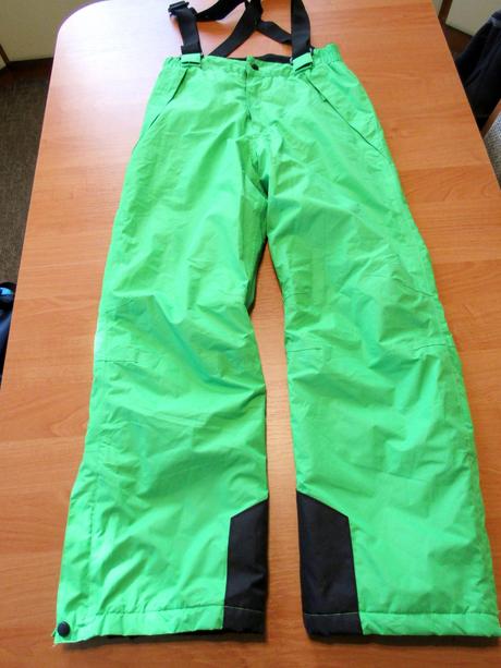 Zelené lyžařské kalhoty vel 146-152, 152
