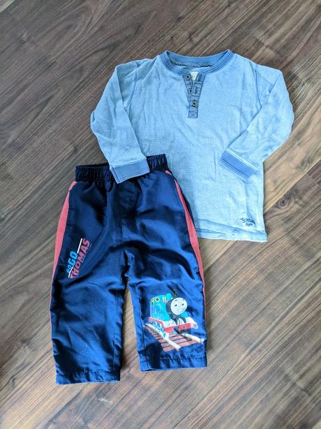 Podšité tepláky s mašinkou tomáš a tričko, h&m,92