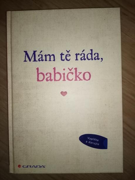 Kniha pro vnučky - na vyplnění pro babičky, 