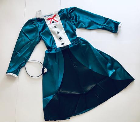 St4/ kostým - v.134, 