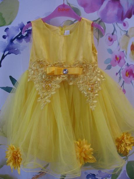 Sváteční tylové šaty s vyšívkou v.86-92, 92