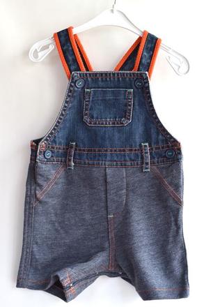 Kraťasy vel. 3 - 6 m, miniclub,68