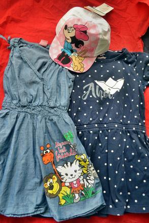 2x  bavlněné šaty,v.110,kšiltovka nová, kiki&koko,110