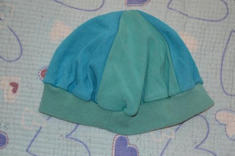 Tyrkysová čepice čepička baret, 92