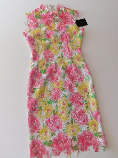 Dámské společenské šaty, 38