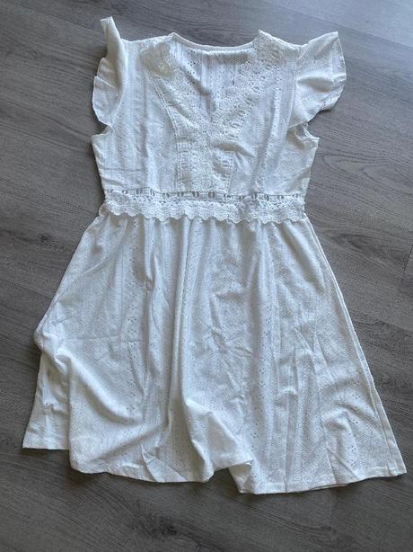 Krásné nové krajkové luxusní šaty velikost 44/xxl, 44 / xxl
