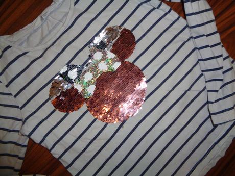 Pruhované tričko s flitrovou minnie 134/140, h&m,134
