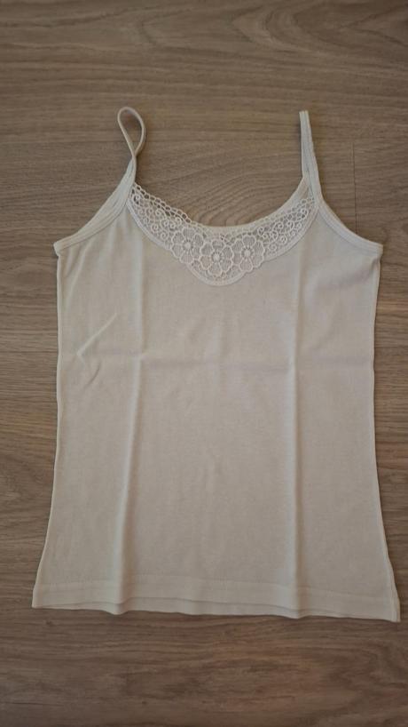 Spodní košilka, 140