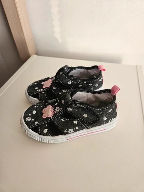 Bačkory, vel. 25 (stélka 15,5 cm), 25