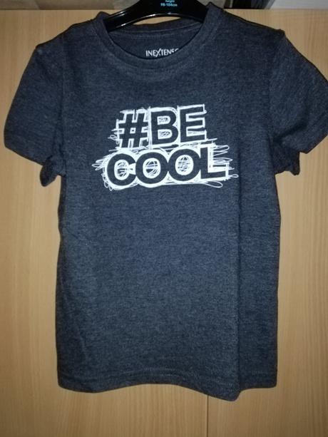 Tmavě šedé triko vel.110, in extenso,110