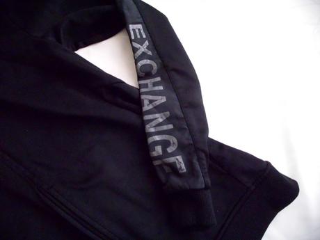 Uni exchang  m-l, armani,m