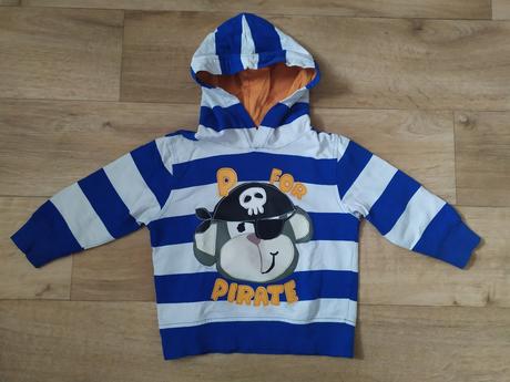 Pirátská mikina, 98