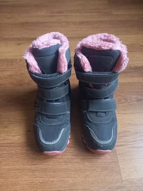 Zimní boty, baťa,32