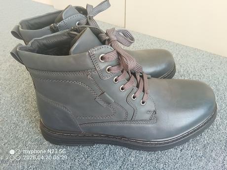 Boty zimní zn."cabin" vel "44", 44