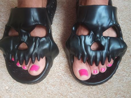 Pantofle "lebka" vel."40/41" ženy i muži, 41