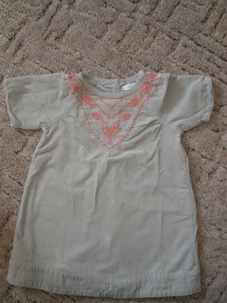 Manžestrákové šatičky, 86