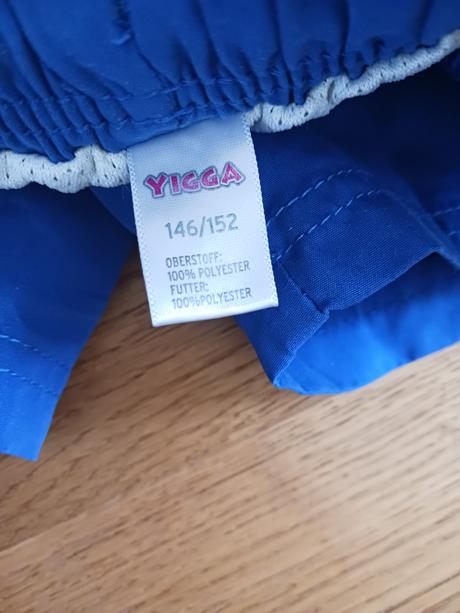 Kraťasy č.146/152, 146