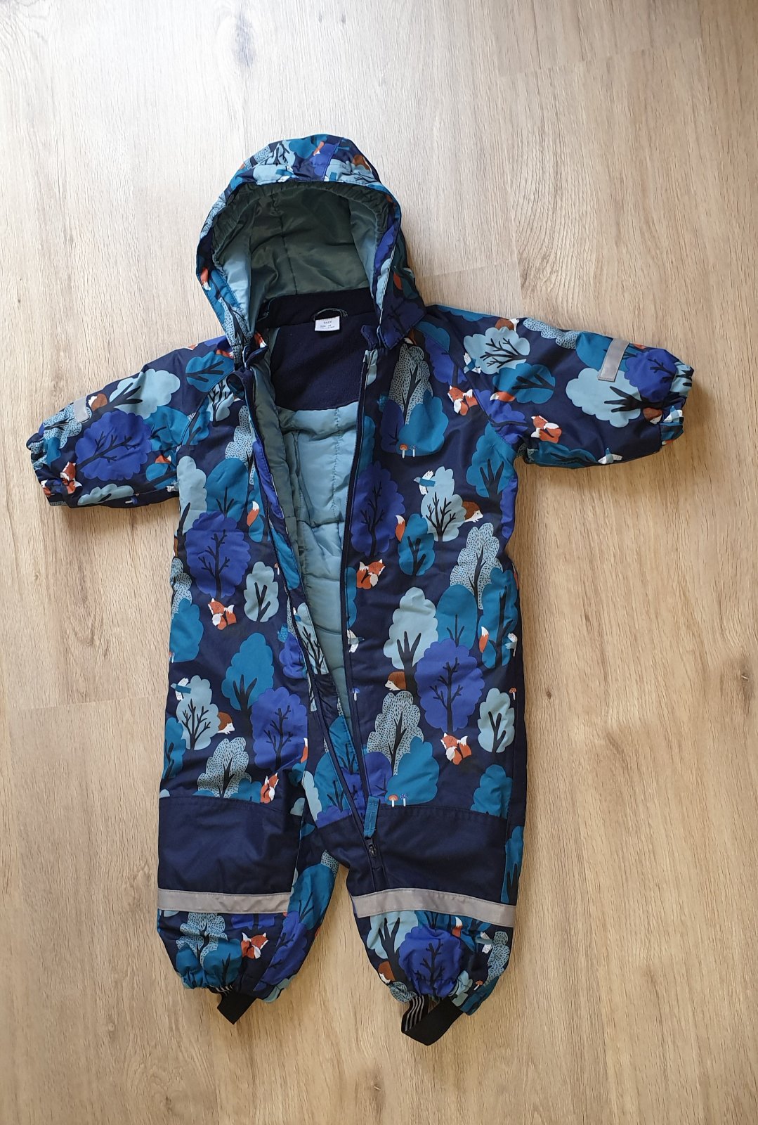 v pavucine nike sunray