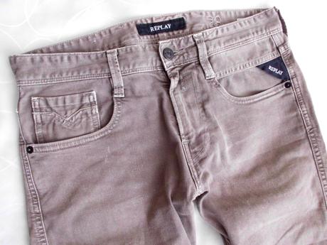 Bledohnedé 28, replay,m