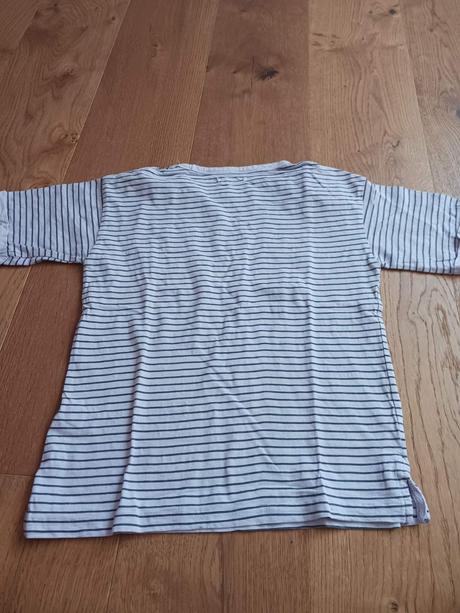 2x triko reserved č.140, reserved,140