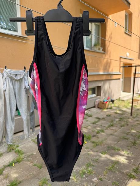 Plavky, next,152