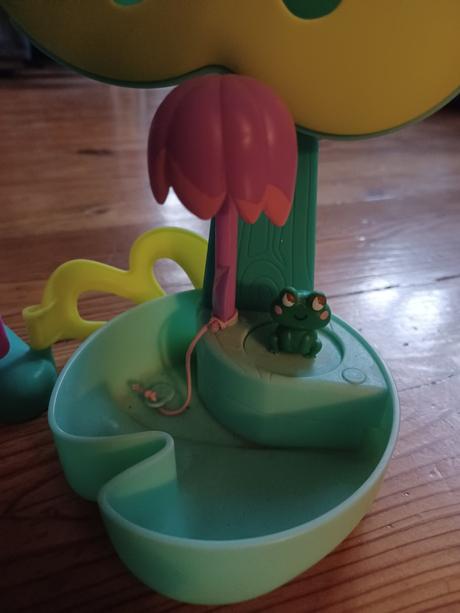 Stromový domeček pro baby born surprise,