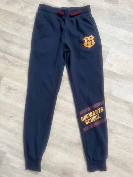 Tepláky harry potter, 152