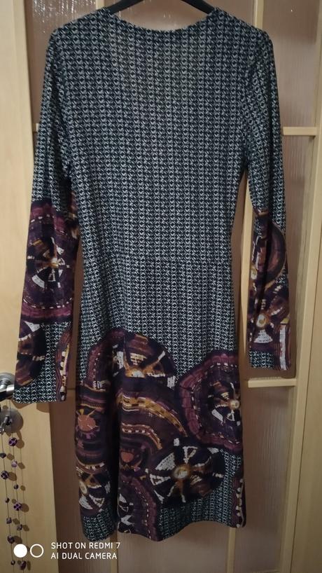 Šatičky anna field, 40