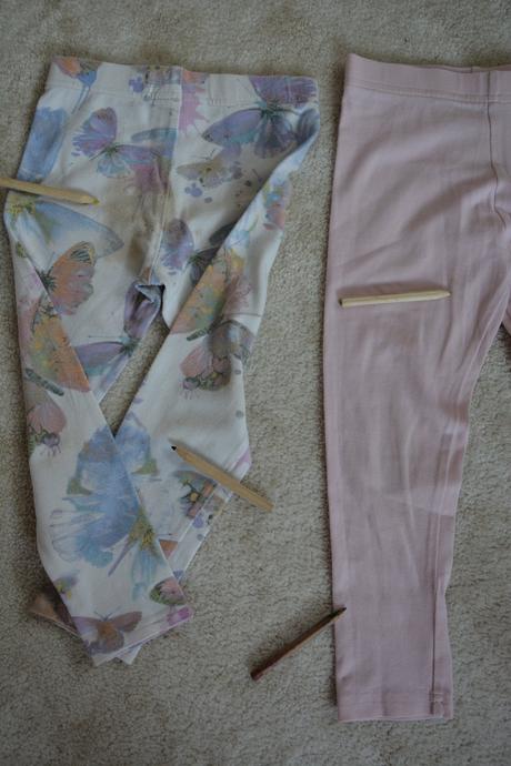 Komplet s motýlkama- mikina, džíny, slimky,legíny, 86–98