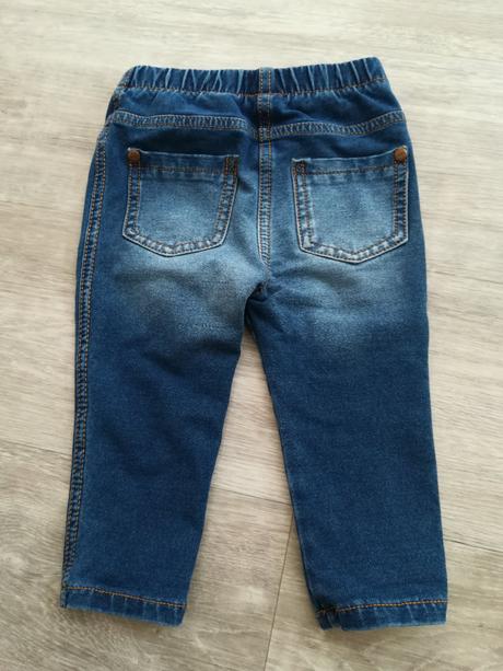 Džíny next, next,80