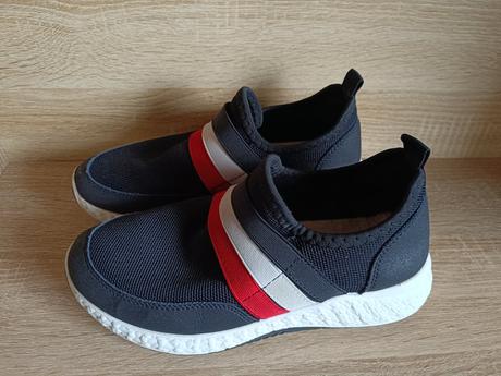 Nazouvací tenisky vel. 37, 37