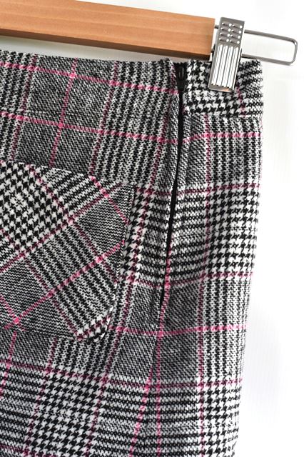 Sukně vel. 8 - 9 let, george,134