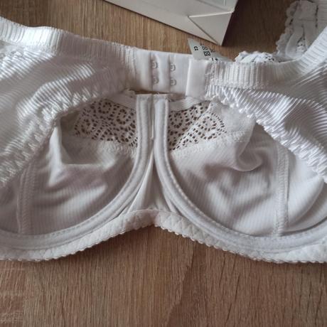 Dámská podprsenka, linia,75d