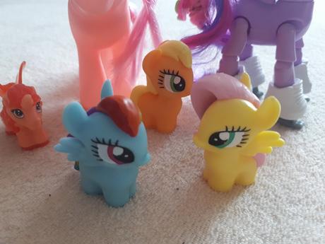 My little pony s bruslemi a jiní poníci,