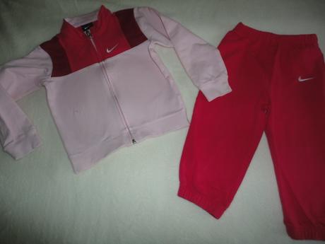 Zdařilá teplákovka, nike, vel. 24-36 měsíců, nike,98