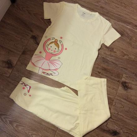 Bavlněné pyžamo s baletkou, sinsay,134