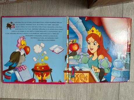 Kniha pohádka o sněhurce + puzzle,