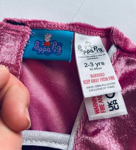 An12/ kostým peppa pig - čarodějka - v.2/3 roky, 