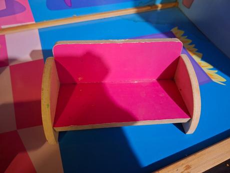 Domeček pro panenky,