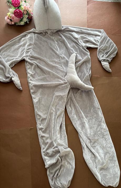 An20/ kostým žralok - v.11/13 let,