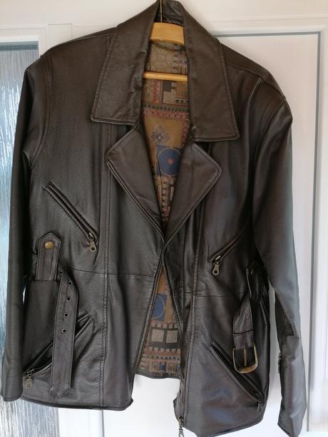 Kožená bunda, quelle,l